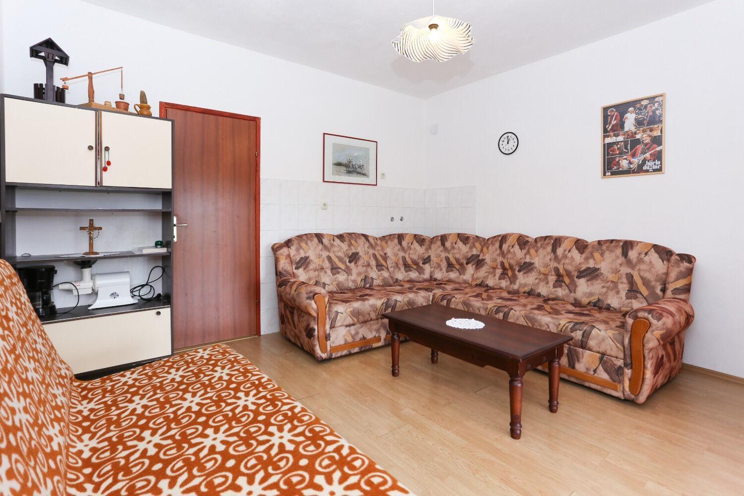 Holiday Home Marcelo-With Terrace Vinisce Exterior photo